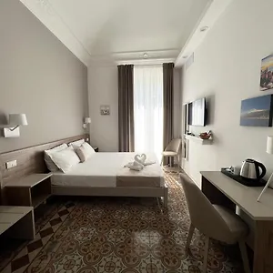 https://nove-volte-bb.taorminaitalyhotels.com